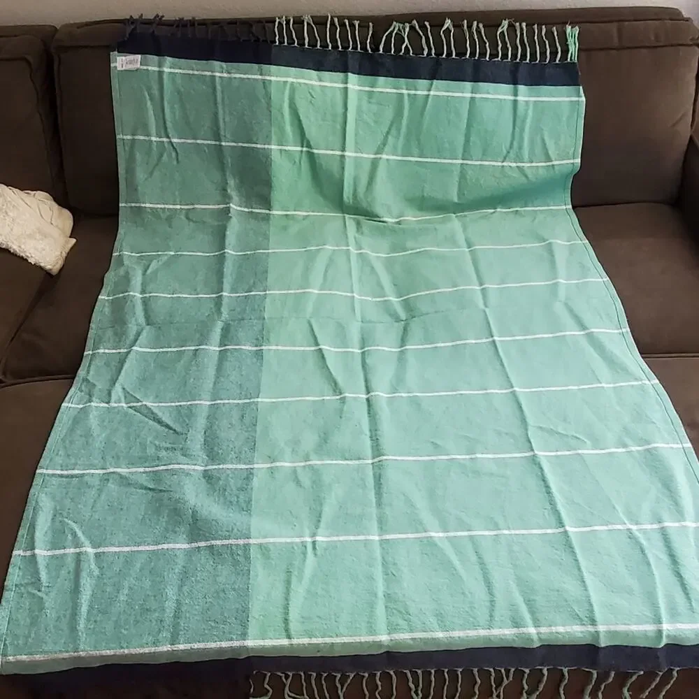 West Elm Multicolor Green Fringed 100% Cotton Throw Blanket Excellent condition